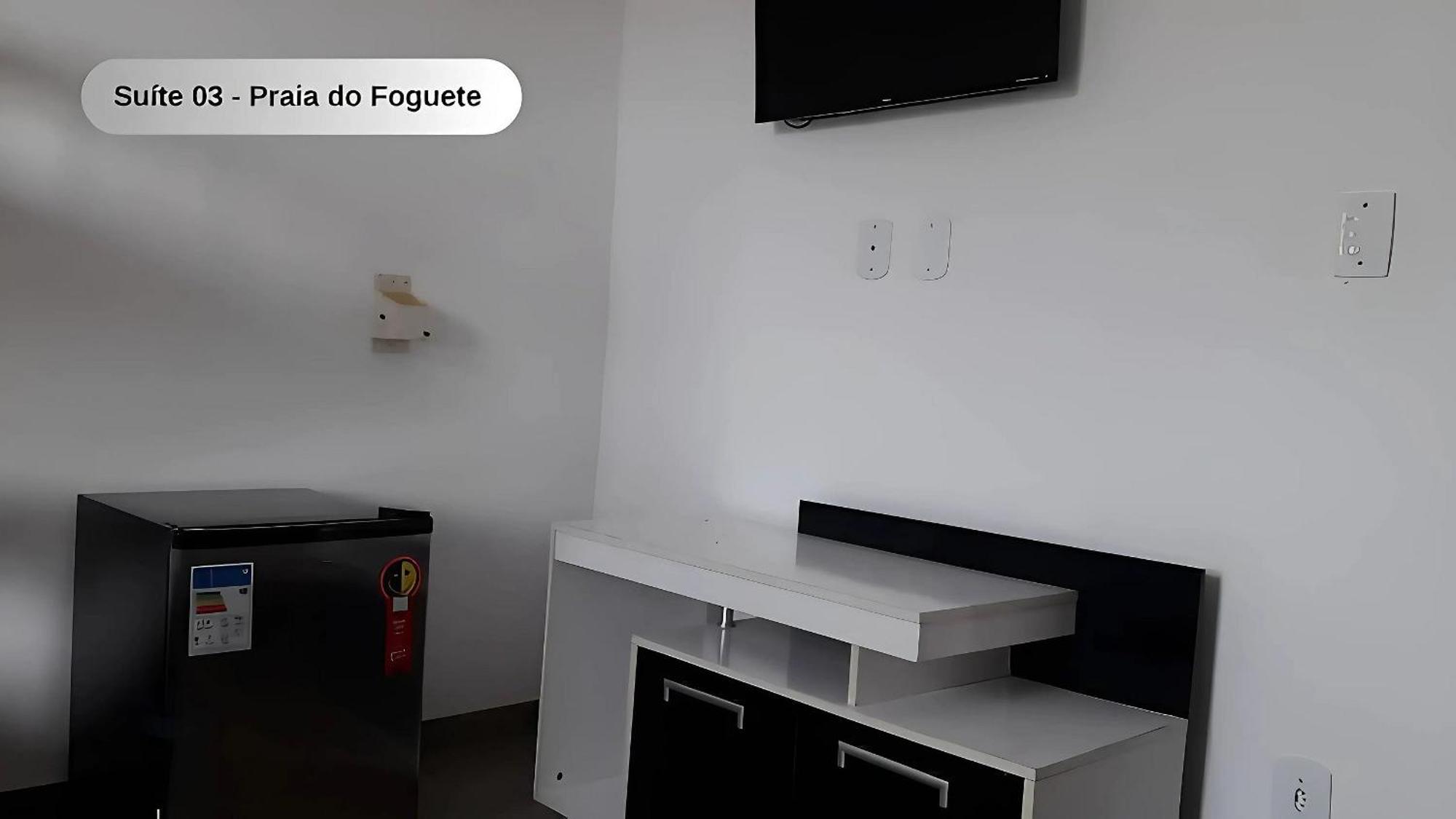 Praia Do Foguete - Suites - Aluguel Economico กาโบฟรีโอ ภายนอก รูปภาพ